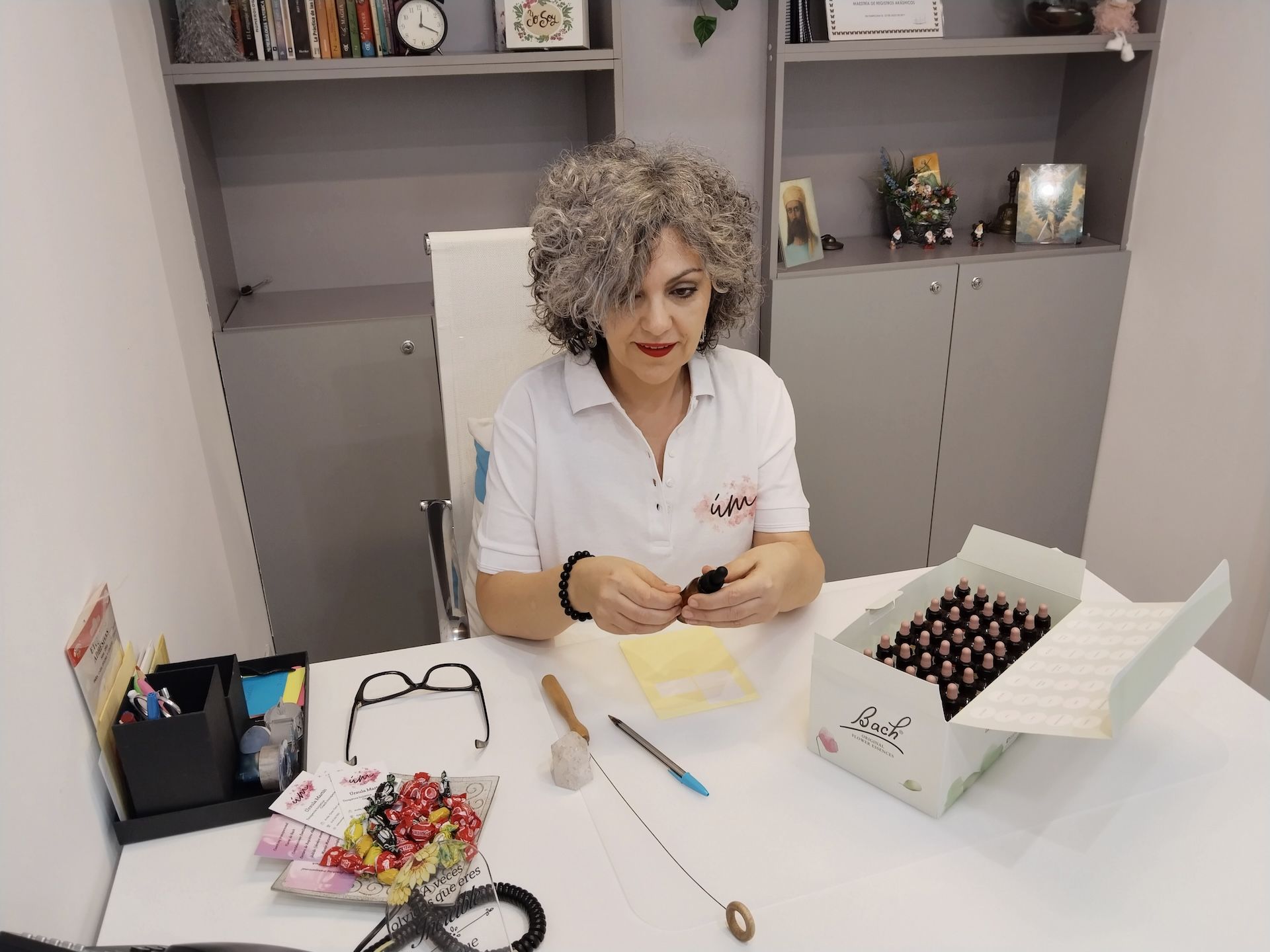 Úrsula Martín Terapeuta Holística- Terapia Flores de Bach Úrsula Martín Terapeuta Holística- Terapia Flores de Bach